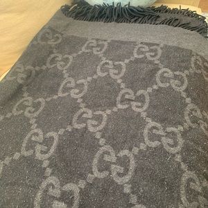 Gucci Throw blanket